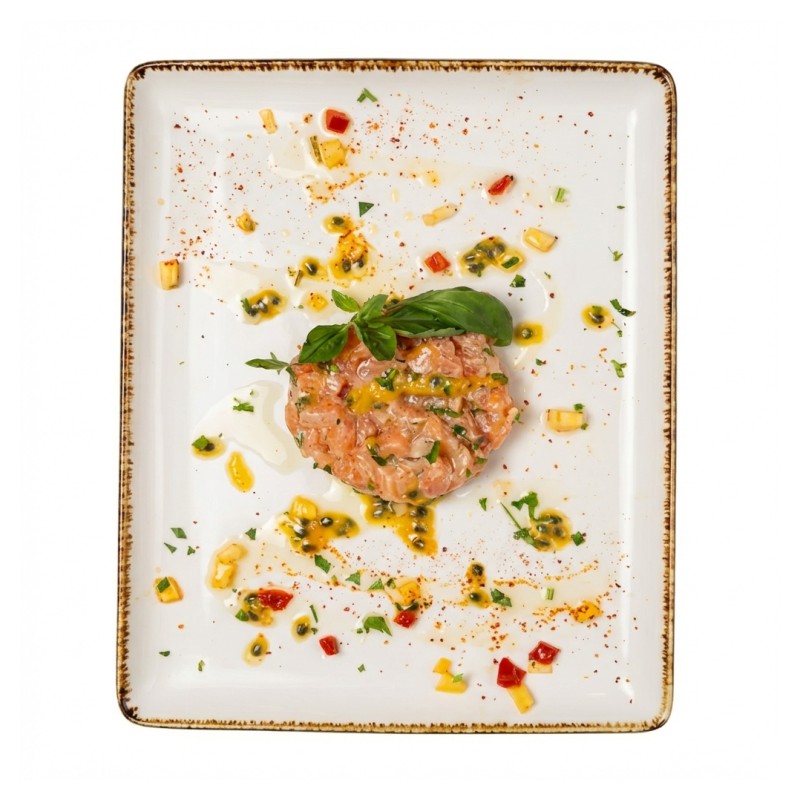 Tartare De Saumon Fruits De La Passion Et Citron Vert