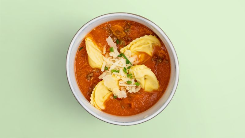 Soupe De Saucisse Italienne Et Raviolis