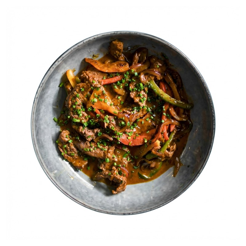 Emincé De Boeuf Sauté Aux Poivrons & Oignons, Sauce Au Poivre & Accompagnement Au Choix