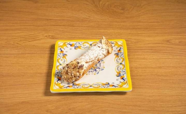 Cannolo Alla Nocciola