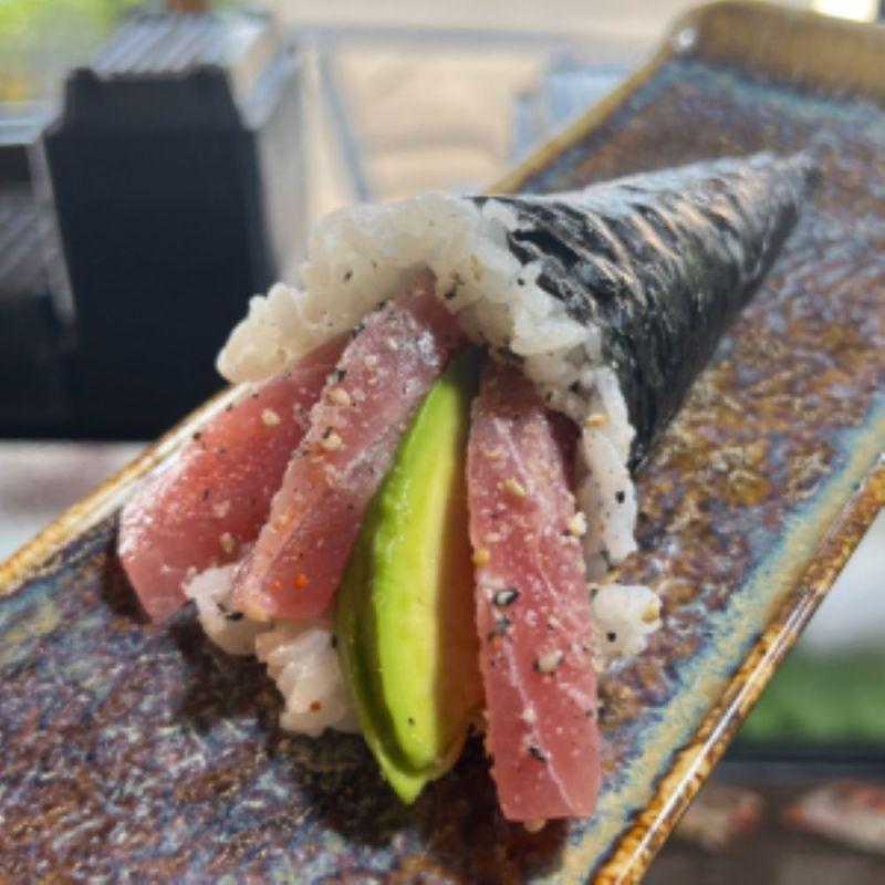 71 Temaki Thon Avocat