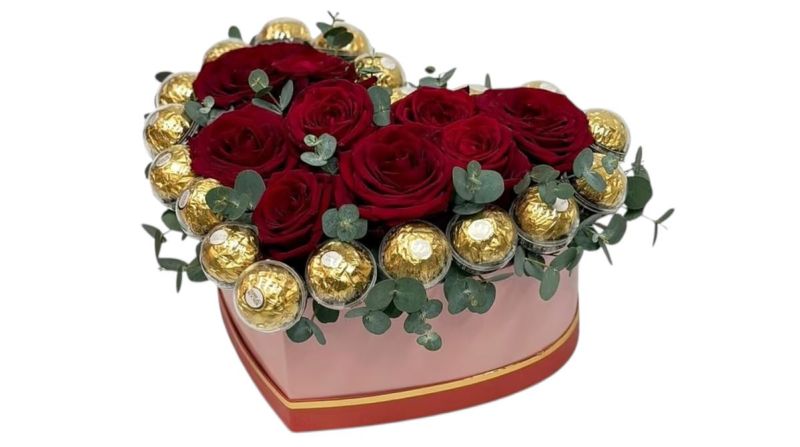 Romantic Heart Box With Roses And Ferrero Rocher