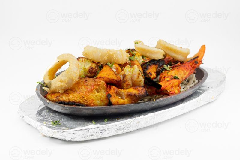 T12. Seafood Mixed Grill