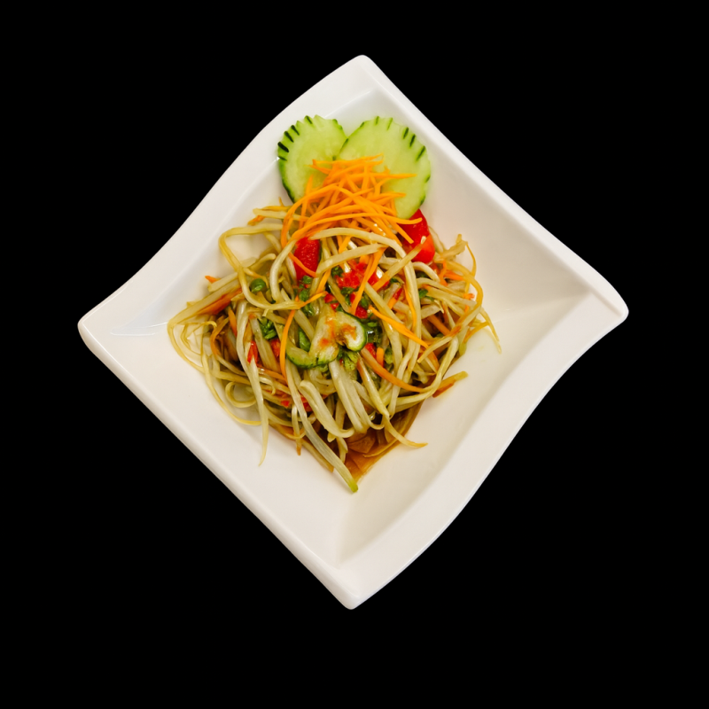 (45) Salade De Papaye Verte Épicée, Style Isan, Avec Sauce De Poisson Fermenté