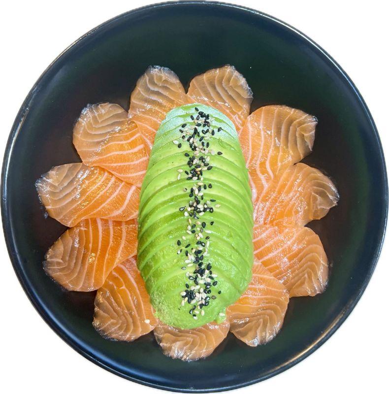 120 Chirashi Saumon Avocat