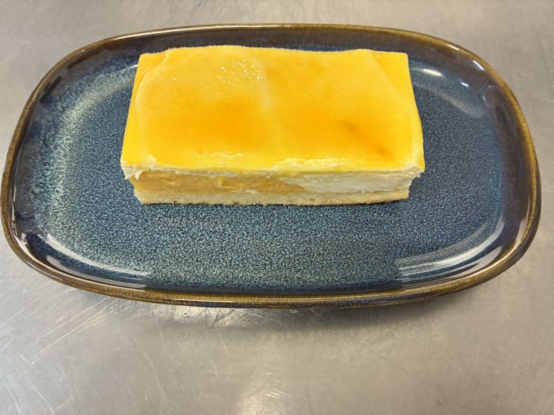 Gâteau À La Mangue Et À La Crème Fraîch