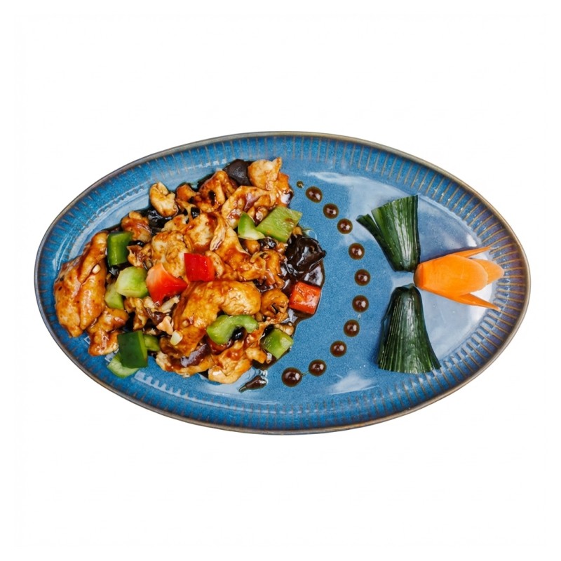 Poulet À L`ail Et Aux Haricots Noirs Sur Plaque Chauffante