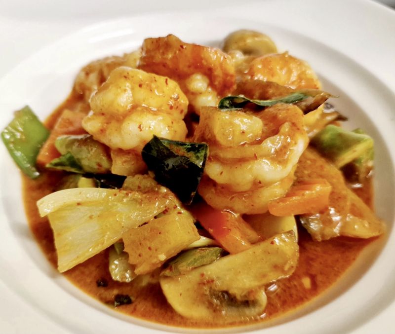 108 Scampis Thaï À La Citronnelle, Curry Rouge, Lait De Coco (Pimenté)