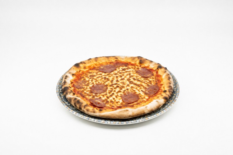1/ 2 Pizza Salami Doux Milano