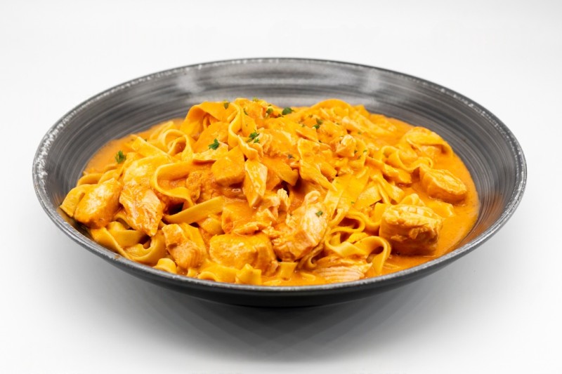 Tagliatelle Al Salmone