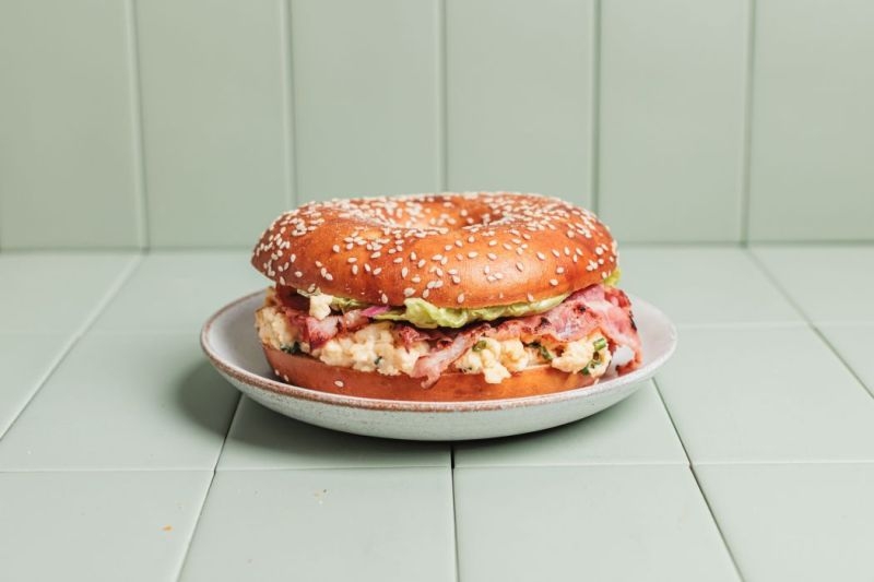 Morning Bagel Œuf Avocat Bacon