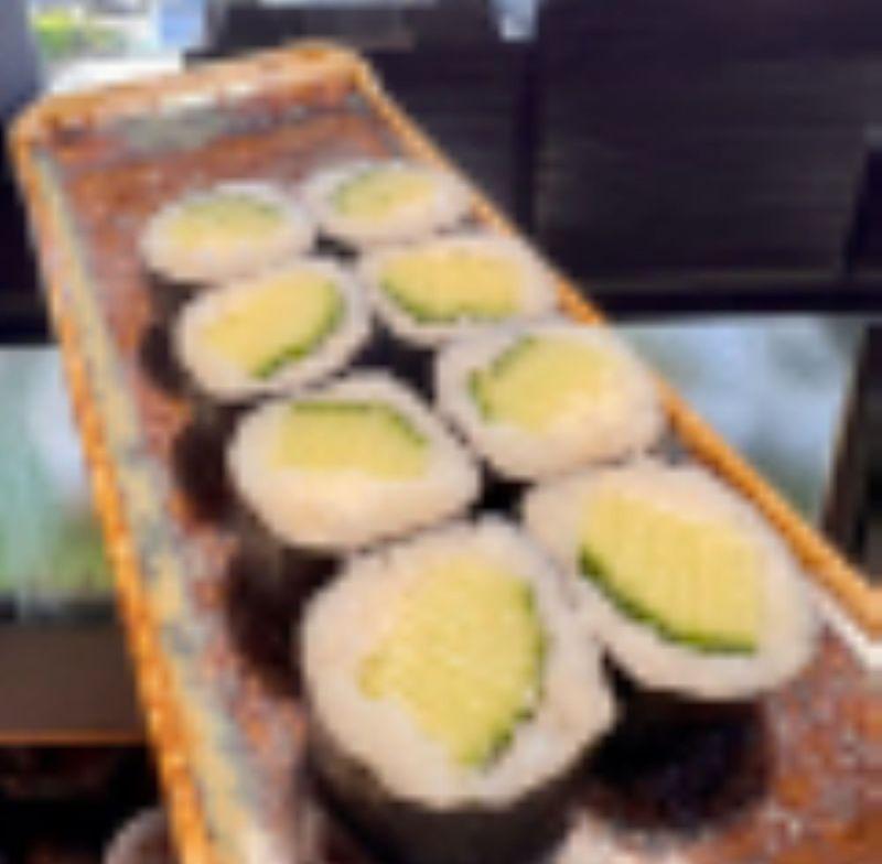 43 Maki Concombre Cheese