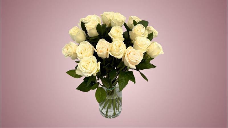 White Roses Bouquet 21 Pieces