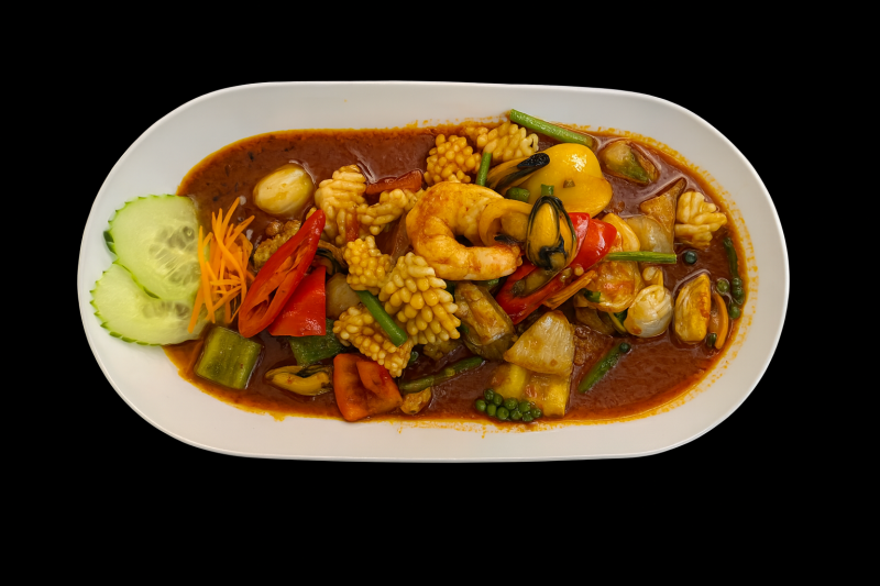 (39) Fruits De Mer Sautés Au Poivre Vert Et Aux Herbes Fraîches Thaïlandaises