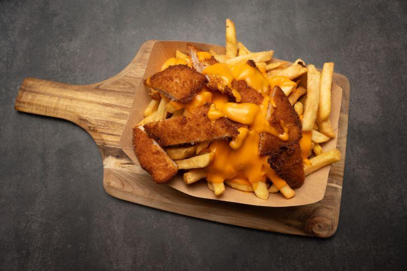 Frites Normales + Escalope De Poulet Pané + Cheddar