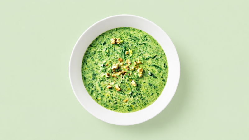 Crème D'epinards Au Gorgonzola Et Noix