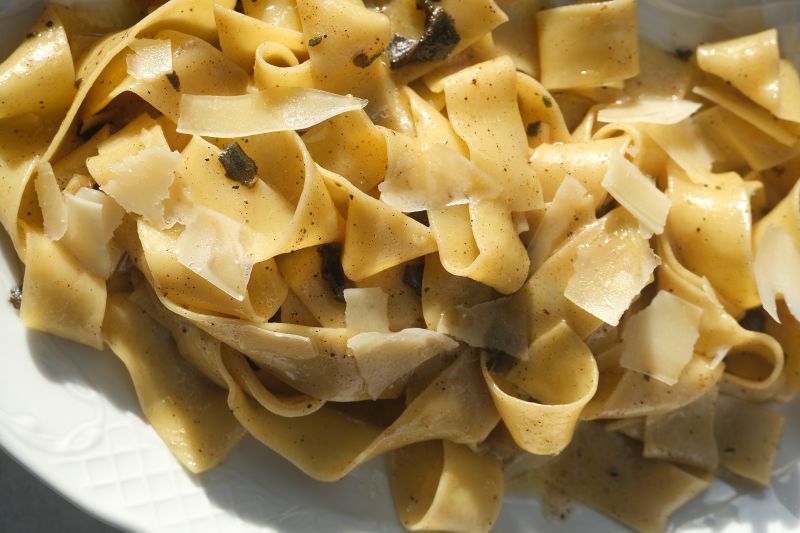 Pappardelle Salvia & Burro