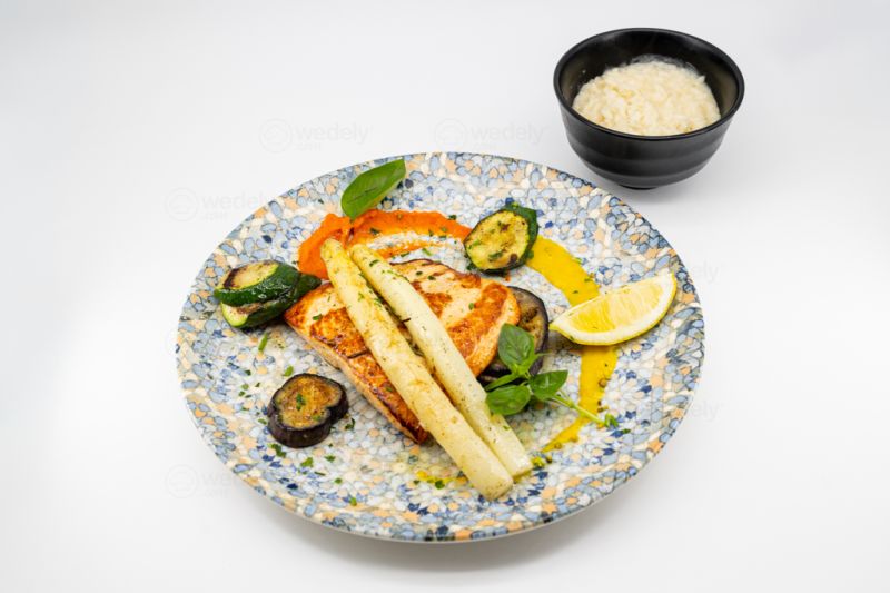 Saumon Grillé À L’ail Et Au Persil