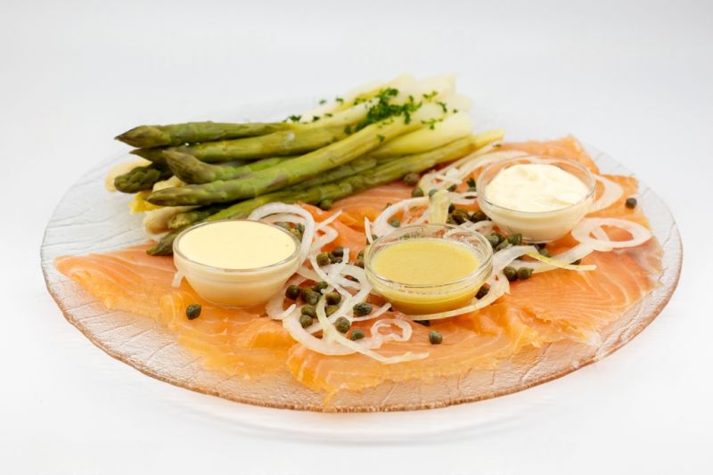 Asperges Au Saumon