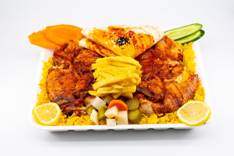 Poulet roti aux riz et fritte// فروج مع رز مع بطاطا Poulet roti aux riz et fritte// فروج مع رز مع بطاطا - Lux Food Royal