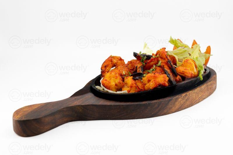 T9. Prawns Tandoori