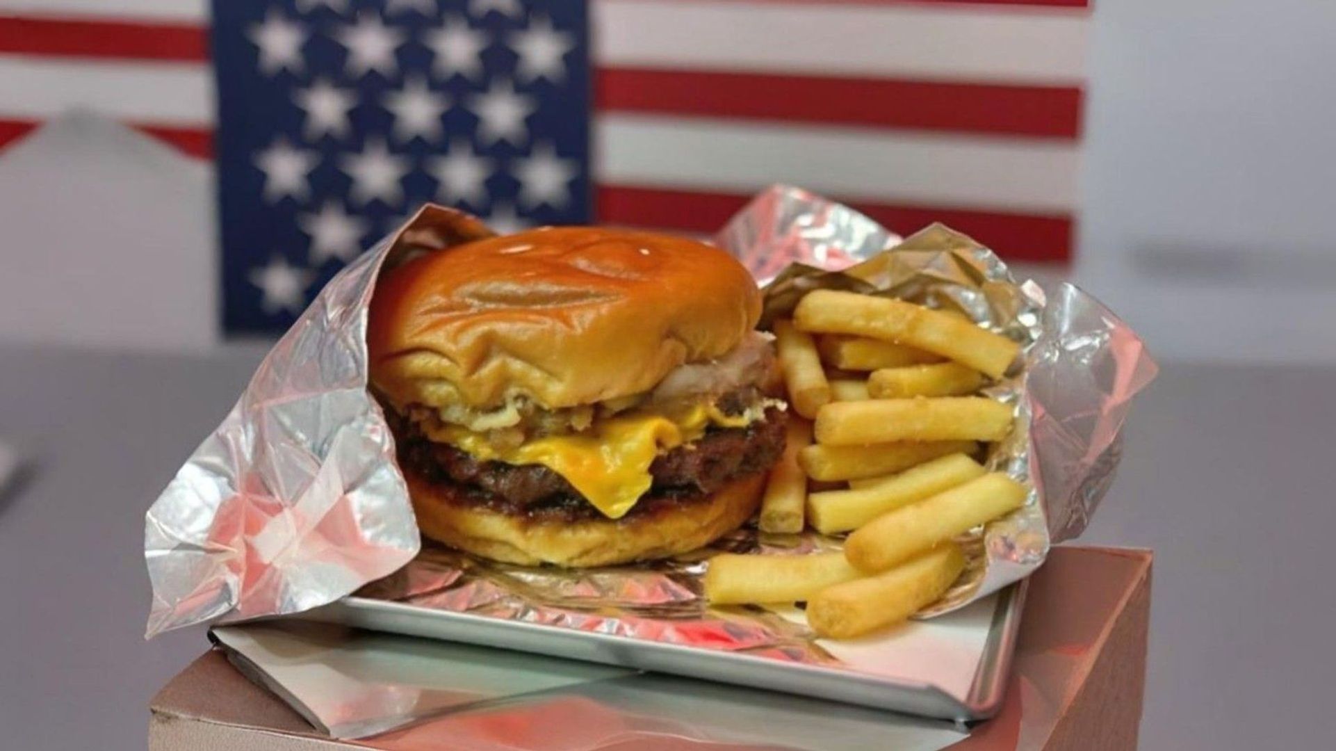 Menu Smash Uncle + Frites + - Uncle Smash burger