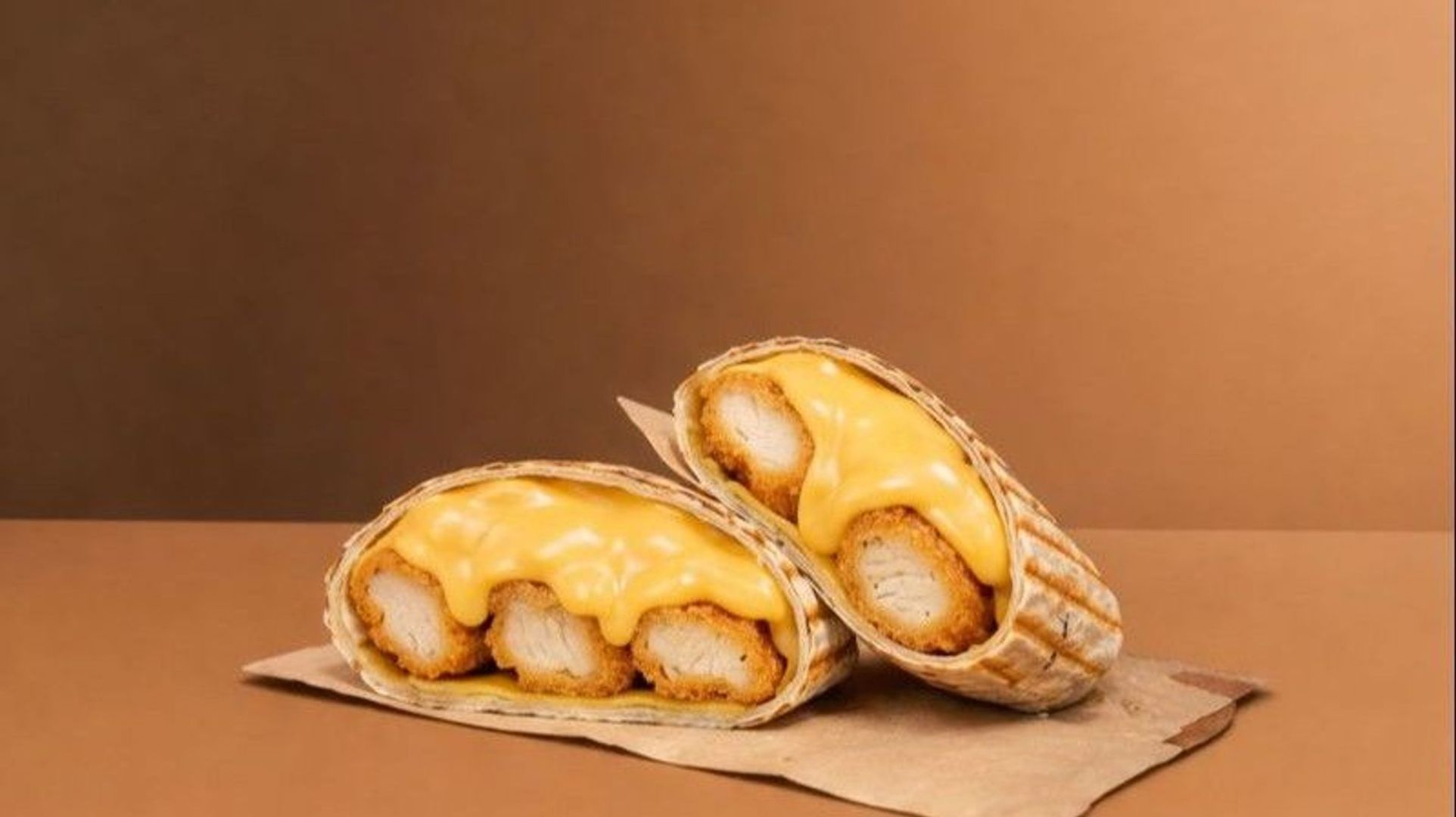 🌯💥 Twist Chicken Cheese