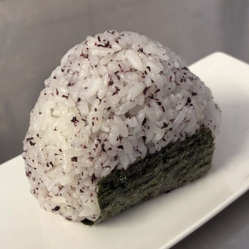 Onigiri Saumon Cuit