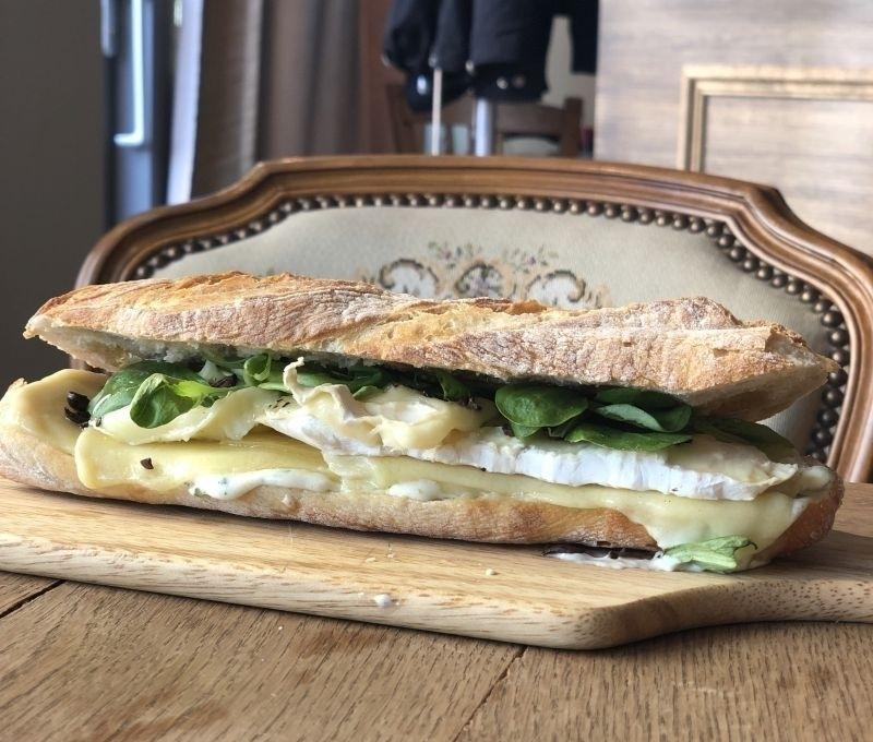 The Melted Cheese (Vegetarian)