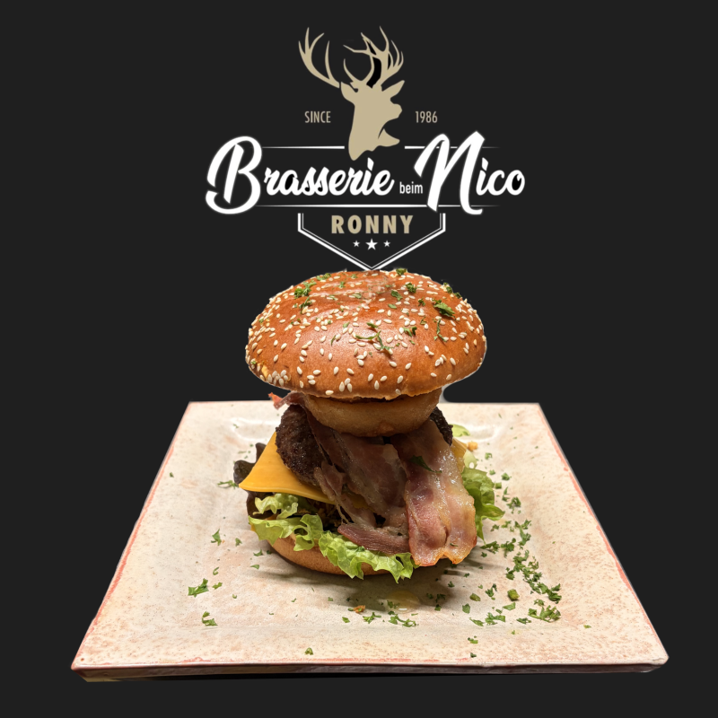 Big Onion Ring Bacon Burger