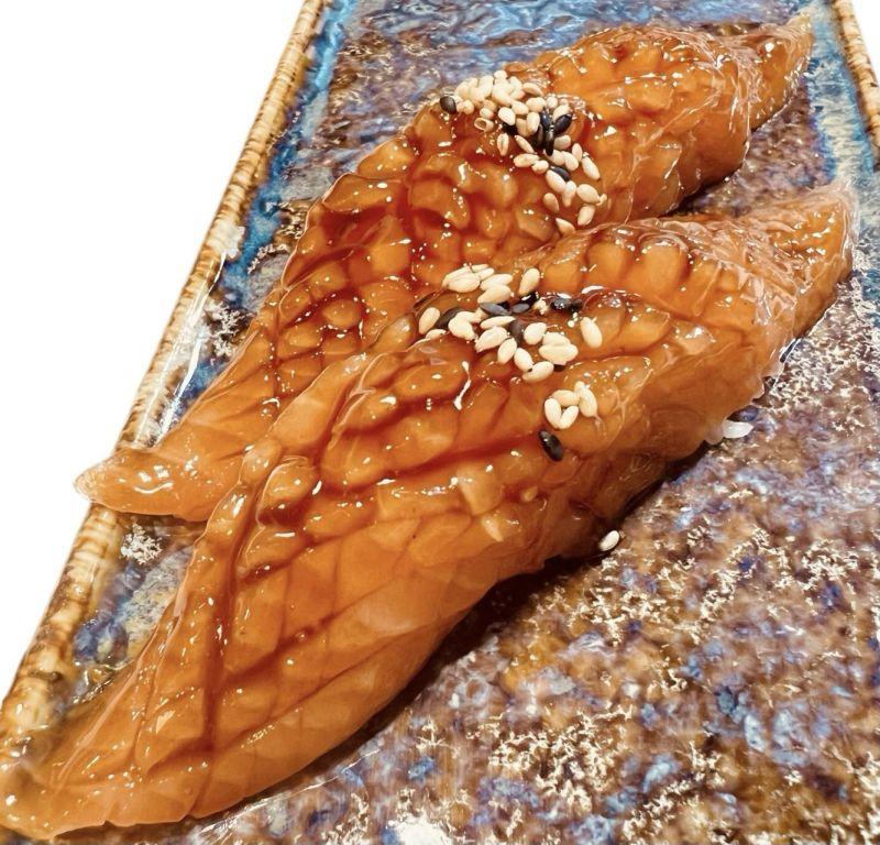 01A Sushi Saumon Sashimi