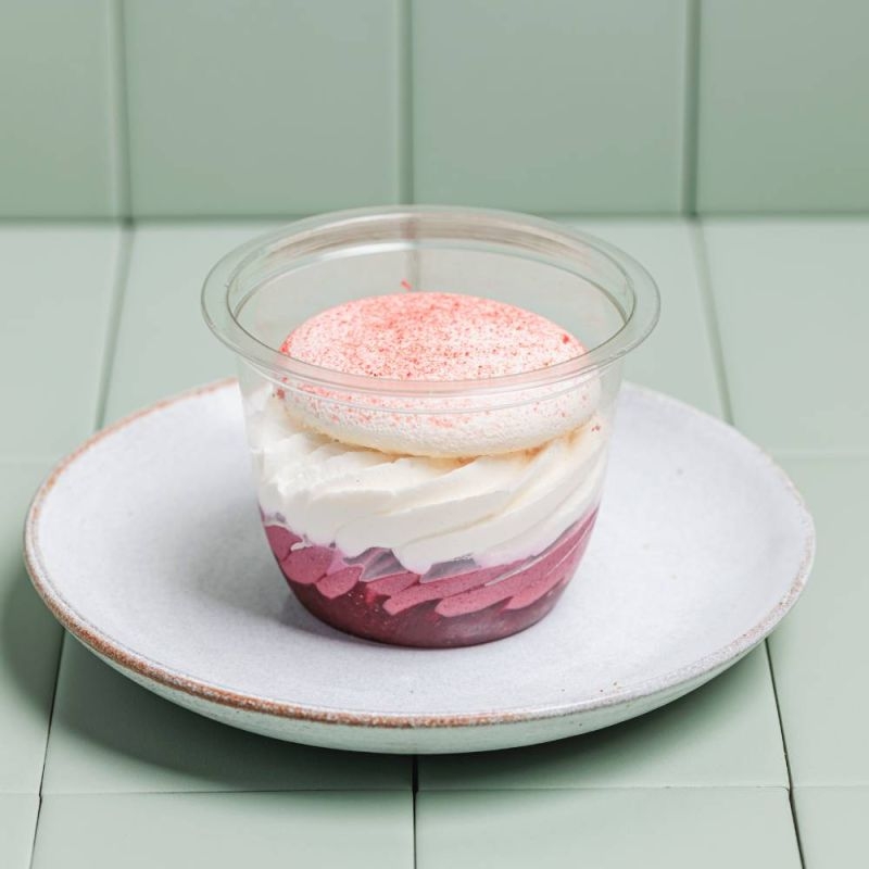 Pavlova Cassis Fraise