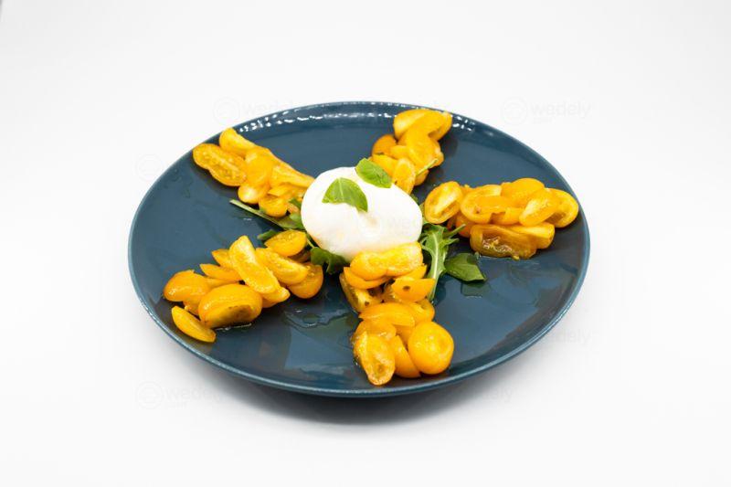 Burrata È Pomodorini