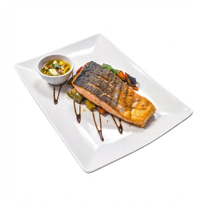 Saumon Rôti, Croûte Au Parmesan Et Sauce Légèrement Safranée