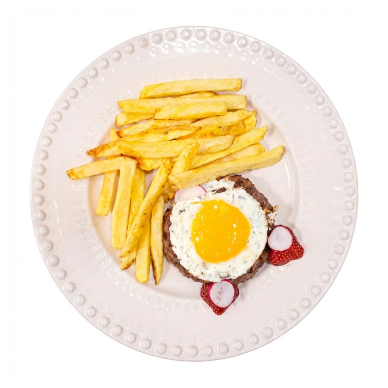Hamburger Avec Frites Et Oeuf Au Plat