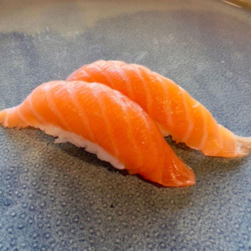 01 Sushi Saumon