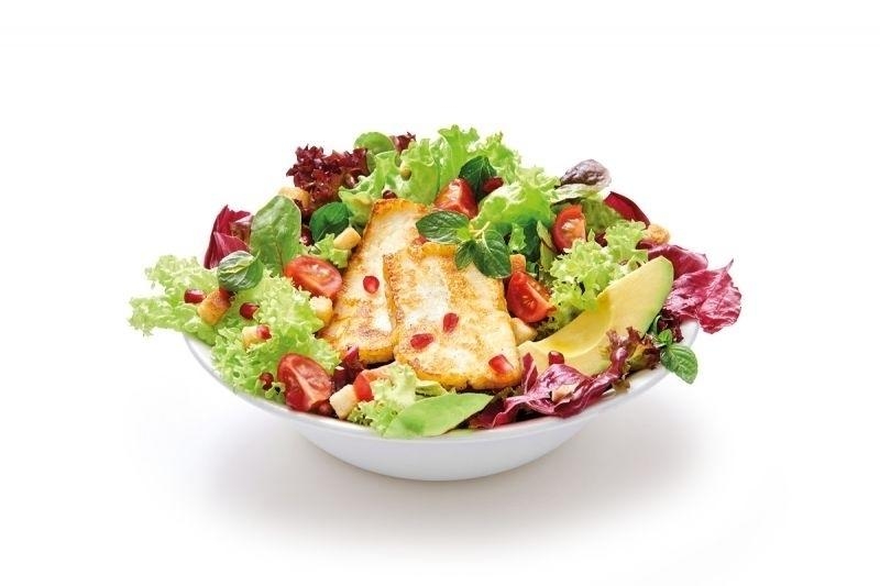 Avocado Halloumi Salad