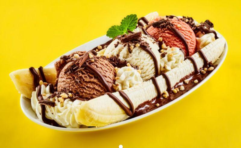 152. Classic Banana Split
