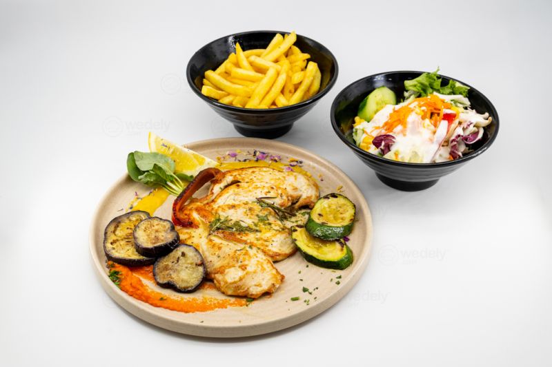 Filet De Poulet Grillé, Sauce Pinzimonio