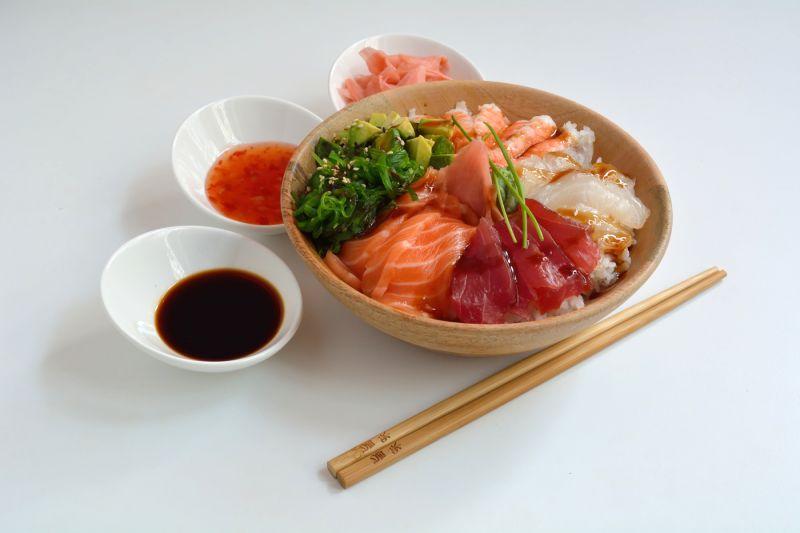 Poké Chirashi Mixte