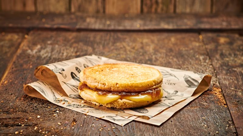 Big Toasté Tomme & Oignons Confits